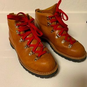 Danner Mtn Trail Hiking Boots.